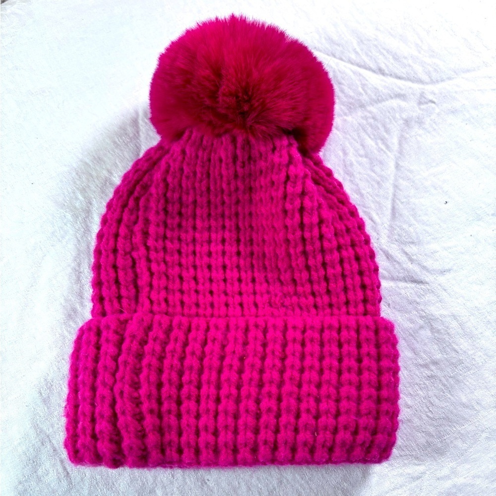 Norla Canada Women’s Handmade Angora Wool Blend Knit Pom Pom Hat Pink